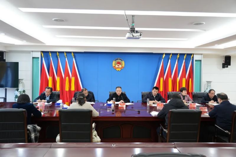 市政协党组召开2025年度民主生活会   杜文清主持会议并作总结讲话